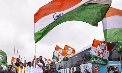 பாஜகவுடன் தேர்தல் ஆணையம் கூட்டணி ; ராகுல் காந்தி கடும் விமர்சனம் பாஜகவுடன் தேர்தல் ஆணையம் கூட்டணி ; ராகுல் காந்தி கடும் விமர்சனம்