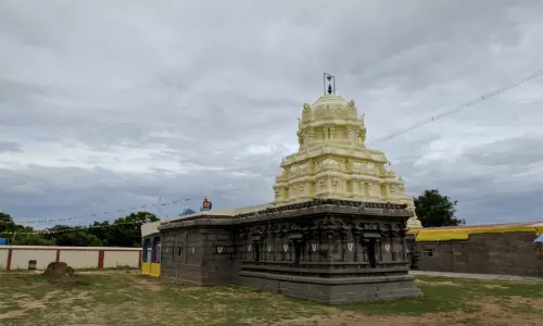 ஒரே வளாகத்தில் சிவன் சன்னதி, பெருமாள் சன்னதி: பொன்னூர் ஆலயத்தின் சிறப்பு