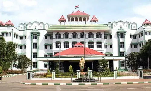 கிட்னி விற்பனை விவகாரம் - சிறப்பு விசாரணை குழுவை அமைத்தது உயர் நீதிமன்ற மதுரை அமர்வு