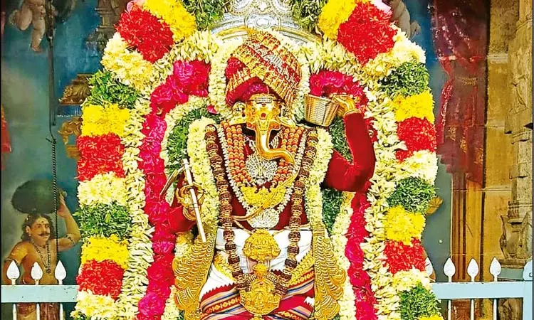 பிள்ளையார்பட்டியில் சதுர்த்தி விழா- சிறப்பு அலங்காரத்தில் எழுந்தருளிய கற்பக விநாயகர்