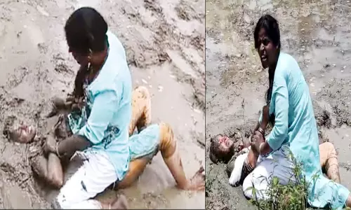 கணவரின் முதல் மனைவி மகள் மீது அமர்ந்து சரமாரியாக தாக்கிய பெண் - வைரல் வீடியோ கணவரின் முதல் மனைவி மகள் மீது அமர்ந்து சரமாரியாக தாக்கிய பெண் - வைரல் வீடியோ