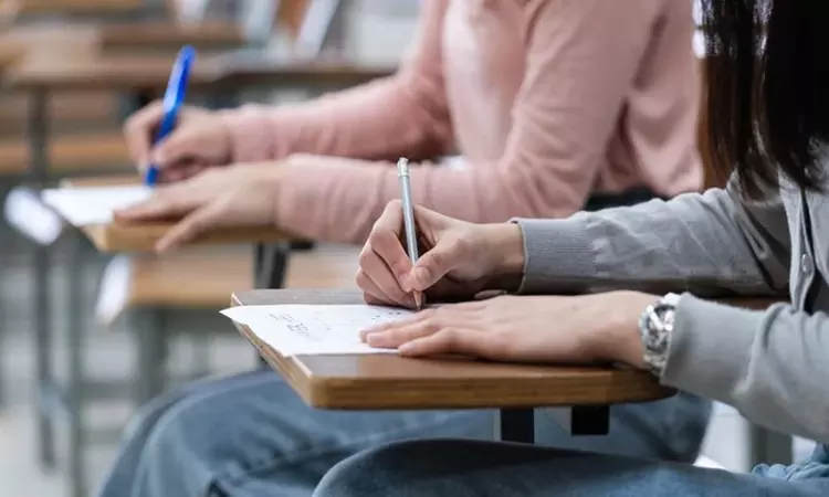 ராஜஸ்தானில் தேர்வு மோசடியில் ஈடுபட்ட 415 பேருக்கு வாழ்நாள் தடை