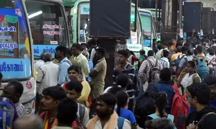 விநாயகர் சதுர்த்தி: சிறப்பு பஸ்களில் 1.40 லட்சம்... ... இன்றைய முக்கிய செய்திகள் சில வரிகளில்.. 27-08-2025 விநாயகர் சதுர்த்தி: சிறப்பு பஸ்களில் 1.40 லட்சம்... ... இன்றைய முக்கிய செய்திகள் சில வரிகளில்.. 27-08-2025