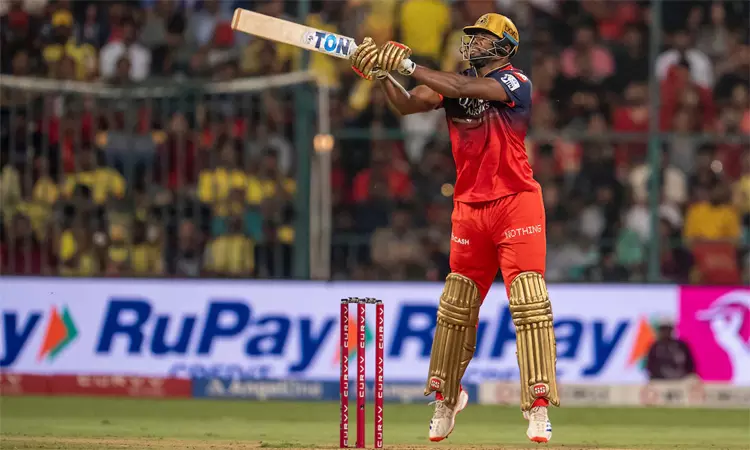 1 பந்தில் 22 ரன்கள்: வெஸ்ட் இண்டீசில் நடந்த போட்டியில்  மிரள வைத்த  ஆர்சிபி வீரர்