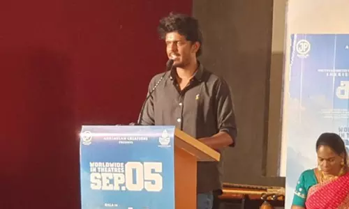 மதராஸி படத்துடன் மோதும் காந்தி கண்ணாடி: துணிச்சலான முடிவா? - பாலா பதில் மதராஸி படத்துடன் மோதும் காந்தி கண்ணாடி: துணிச்சலான முடிவா? - பாலா பதில்