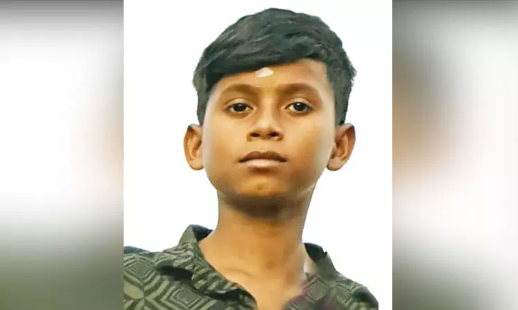 விநாயகர் சதுர்த்திக்கு அருகம்புல் பறிக்க சென்ற மாற்றுத்திறனாளி சிறுவனுக்கு நேர்ந்த சோகம்