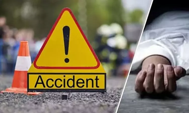 நாளை திருமணம்: பைக்கில் சென்ற புதுமாப்பிள்ளைக்கு எமனாக வந்த லாரி