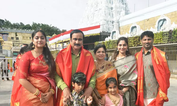 திருப்பதியில் குடும்பத்துடன் சாமி தரிசனம் செய்த... ... இன்றைய முக்கிய செய்திகள்.. சில வரிகளில்.. 28-08-2025