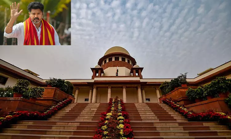 ஆணவ படுகொலைகளை தடுக்க தனிச்சட்டம் இயற்ற உத்தரவிடக்கோரி சுப்ரீம் கோர்ட்டில் தவெக மனு