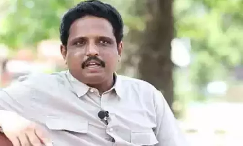 அமெரிக்காவின் வரி கொள்கையால் பாதிக்கப்பட்டுள்ள தொழில்களுக்கு வராக்கடன் விதிமுறைகளை தளர்த்த வேண்டும் - சு.வெங்கடேசன் அமெரிக்காவின் வரி கொள்கையால் பாதிக்கப்பட்டுள்ள தொழில்களுக்கு வராக்கடன் விதிமுறைகளை தளர்த்த வேண்டும் - சு.வெங்கடேசன்