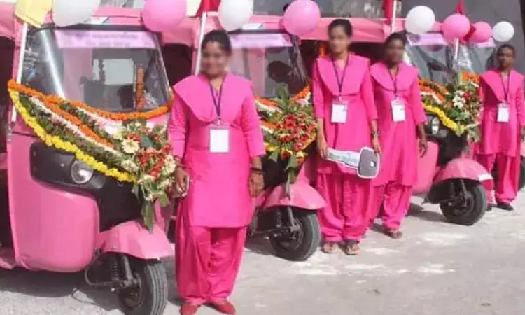 இளஞ்சிவப்பு ஆட்டோக்கள் திட்டம்.. விண்ணப்பிக்க அழைப்பு விடுத்த தமிழ்நாடு அரசு