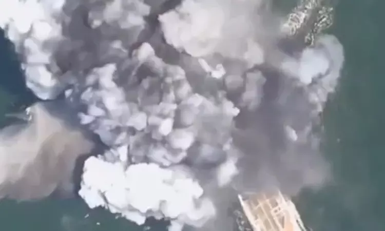 ரஷியா டிரோன் தாக்குதல்: கடலில் மூழ்கிய உக்ரைனின் மிகப்பெரிய போர்க்கப்பல்