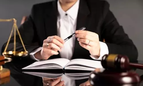 விசாரணைக்கு வந்த இளம்பெண்ணிடம் பாலியல் அத்துமீறல்: கேரள நீதிபதி பணி இடைநீக்கம்