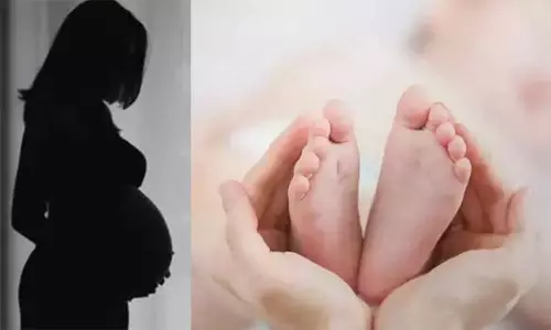 பள்ளி கழிவறையில் குழந்தை பெற்றெடுத்த 9-ம் வகுப்பு மாணவி - 28 வயது இளைஞர் மீது வழக்குப்பதிவு