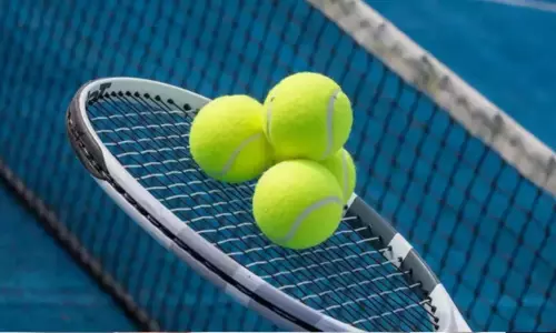 அமெரிக்க ஓபன் டென்னிஸ்: சிட்சிபாஸ் அதிர்ச்சி தோல்வி அமெரிக்க ஓபன் டென்னிஸ்: சிட்சிபாஸ் அதிர்ச்சி தோல்வி