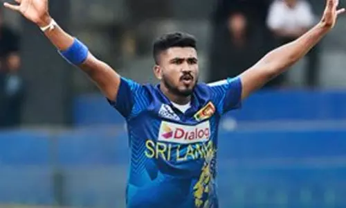 முதல் ஒருநாள் போட்டி: ஜிம்பாப்வே அணியை வீழ்த்தி இலங்கை வெற்றி