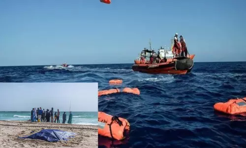 மொரிடேனியா: அகதிகள் படகு கடலில் கவிழ்ந்து விபத்து - 49 பேர் பலி