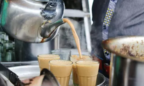 சென்னையில் நாளை முதல் டீ, காபி விலை உயர்வு சென்னையில் நாளை முதல் டீ, காபி விலை உயர்வு