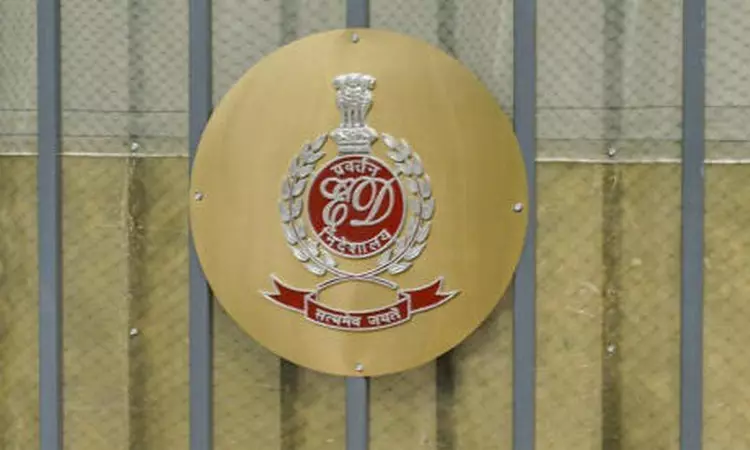 சொகுசு கார்களை பறிமுதல் செய்த அமலாக்கத்துறை