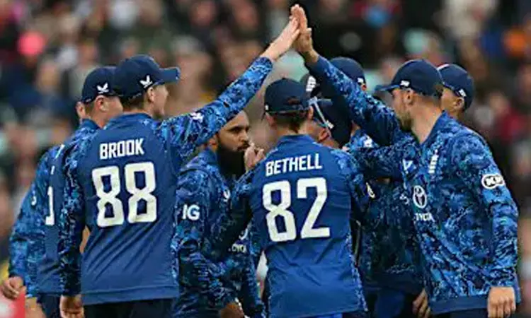 தென் ஆப்பிரிக்காவுக்கு எதிரான முதல் ஒருநாள் போட்டி: இங்கிலாந்து அணியின் பிளேயிங் லெவன் அறிவிப்பு