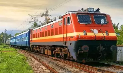 பராமரிப்பு பணி: ஈரோடு - செங்கோட்டை ரெயில் திண்டுக்கல் வரை மட்டுமே இயக்கம்