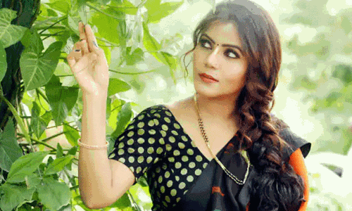 சினிமா வாய்ப்புக்காக நாம் பொறுமையுடன் காத்திருக்க வேண்டும்- நடிகை ஜீவிதா