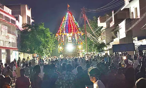 கரிவலம்வந்தநல்லூர் பால்வண்ணநாத சுவாமி கோவிலில் ஆவணி திருவிழா தேரோட்டம்