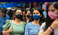 மீண்டும் முகக்கவசம் மீண்டும் முகக்கவசம்