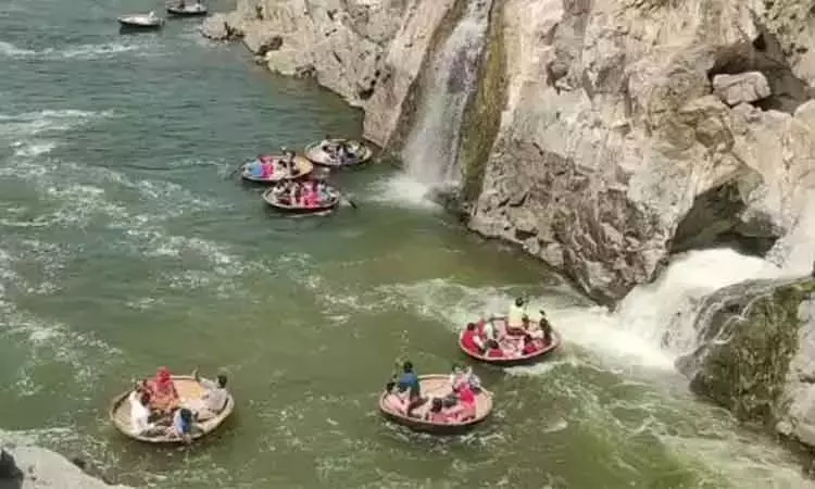 ஒகேனக்கல் காவிரி ஆற்றில் பரிசல் இயக்க... ... இன்றைய முக்கிய செய்திகள்.. சில வரிகளில்.. 3-9-2025