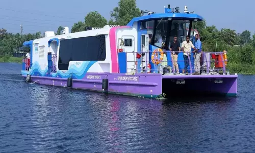 நேப்பியர் பாலம்-கோவளம் இடையே ‘வாட்டர் மெட்ரோ’ திட்டம் - முதல்கட்ட ஆய்வு பணிகள் தொடக்கம்