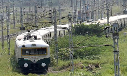 5,7 -ம் தேதிகளில் இரவு நேர மின்சார ரெயில் சேவை ரத்து