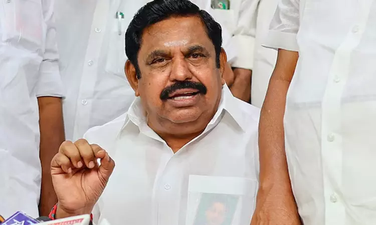 எடப்பாடி தலைமையில் விவசாயிகளுடன் நடைபெற இருந்த ஆலோசனை கூட்டம் திடீர் ரத்து எடப்பாடி தலைமையில் விவசாயிகளுடன் நடைபெற இருந்த ஆலோசனை கூட்டம் திடீர் ரத்து