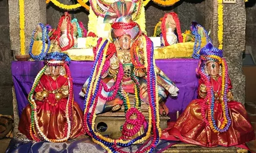 திருப்பதி கோவிந்தராஜ சுவாமி கோவில், காளஹஸ்தி சிவன் கோவிலில் பவித்ர சமர்ப்பணம் திருப்பதி கோவிந்தராஜ சுவாமி கோவில், காளஹஸ்தி சிவன் கோவிலில் பவித்ர சமர்ப்பணம்