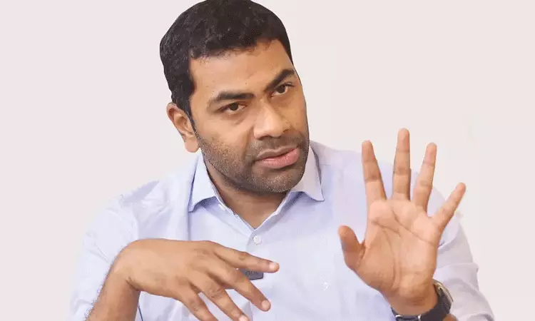 விஜய்யின் சுற்றுப்பயணத்தை காவல்துறை மூலம் தடுக்க முயற்சி: ஆதவ் அர்ஜுனா விஜய்யின் சுற்றுப்பயணத்தை காவல்துறை மூலம் தடுக்க முயற்சி: ஆதவ் அர்ஜுனா