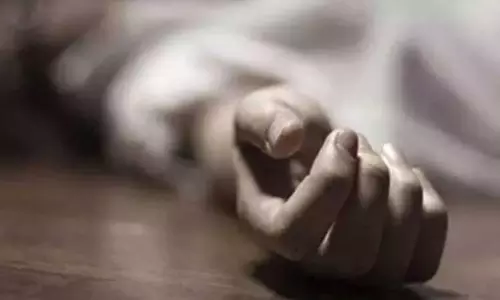 சத்தீஷ்காரில் மருத்துவ கல்லூரி மாணவர் தற்கொலை; தந்தைக்கு எழுதிய உருக்கமான கடிதம் சிக்கியது சத்தீஷ்காரில் மருத்துவ கல்லூரி மாணவர் தற்கொலை; தந்தைக்கு எழுதிய உருக்கமான கடிதம் சிக்கியது