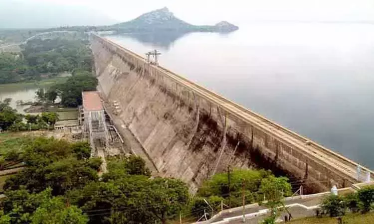 மேட்டூர் அணைக்கு நீர்வரத்து குறைவு