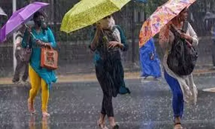 தமிழ்நாட்டில் இன்று 12 மாவட்டங்களில் கனமழை பெய்ய வாய்ப்பு - வானிலை ஆய்வு மையம் தமிழ்நாட்டில் இன்று 12 மாவட்டங்களில் கனமழை பெய்ய வாய்ப்பு - வானிலை ஆய்வு மையம்