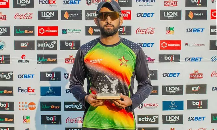 டி20 கிரிக்கெட்: விராட், சூர்யகுமார் யாதவை முந்தி மாபெரும் சாதனை படைத்த சிக்கந்தர் ராசா டி20 கிரிக்கெட்: விராட், சூர்யகுமார் யாதவை முந்தி மாபெரும் சாதனை படைத்த சிக்கந்தர் ராசா