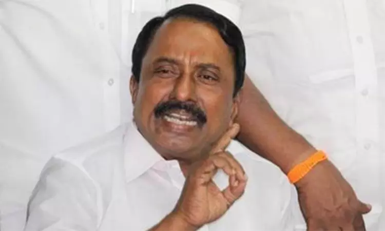 சசிகலா, ஓ.பி.எஸ்.சை சந்திக்க செங்கோட்டையன்  திட்டம்?