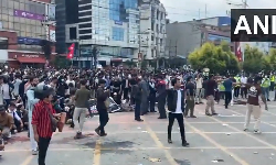 நேபாளத்தில் போராட்டம் - 16 பேர் உயிரிழப்பு