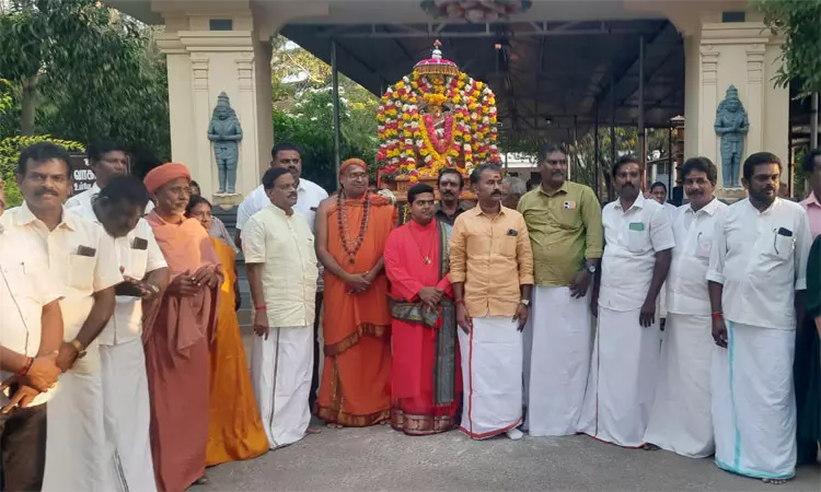 முக்கடல் சங்கமம் மகா சமுத்திர தீர்த்த ஆரத்தி: கன்னியாகுமரியில் நடராஜர் வாகன பவனி முக்கடல் சங்கமம் மகா சமுத்திர தீர்த்த ஆரத்தி: கன்னியாகுமரியில் நடராஜர் வாகன பவனி