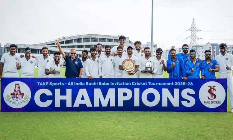 புச்சிபாபு கிரிக்கெட்: டிராவில் முடிந்த இறுதிப்போட்டி.. ஐதராபாத் அணி சாம்பியன் புச்சிபாபு கிரிக்கெட்: டிராவில் முடிந்த இறுதிப்போட்டி.. ஐதராபாத் அணி சாம்பியன்