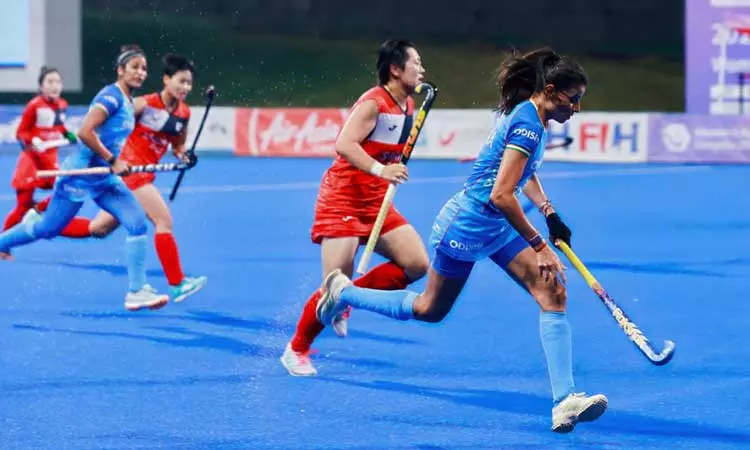 மகளிர் ஆசிய கோப்பை ஆக்கி: சூப்பர் 4 சுற்றில் கொரியாவை  வீழ்த்திய இந்தியா