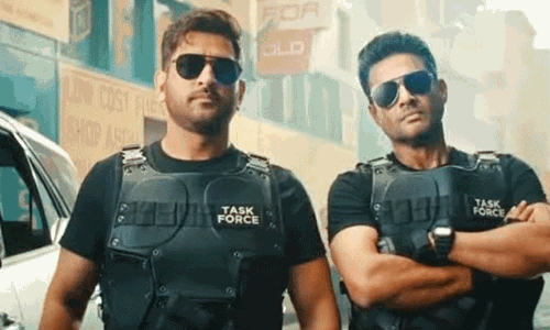 பாலிவுட் சினிமாவில் களமிறங்கும் டோனி.. உற்சாகத்தில் ரசிகர்கள்