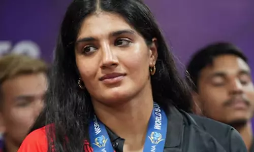 உலக குத்துச்சண்டை சாம்பியன்ஷிப்: பதக்கத்தை உறுதி செய்த இந்திய வீராங்கனை உலக குத்துச்சண்டை சாம்பியன்ஷிப்: பதக்கத்தை உறுதி செய்த இந்திய வீராங்கனை