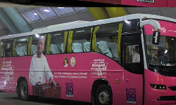 இசைஞானி இளையராஜா பாராட்டு விழாவுக்காக பிரத்யேக பேருந்து