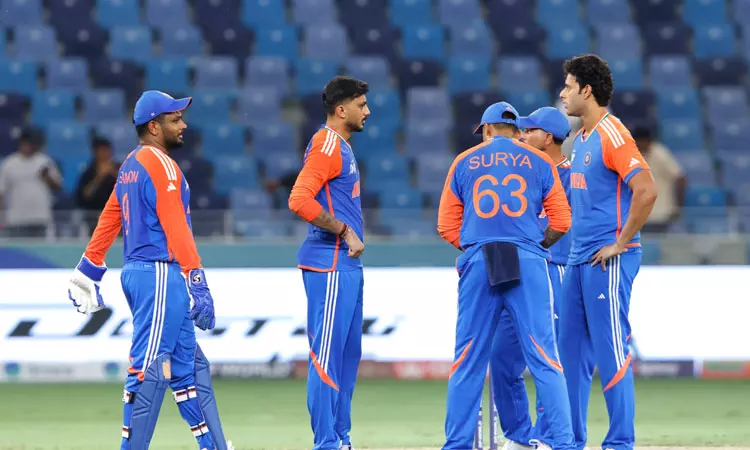 ஆசிய கோப்பை: யுஏஇ-க்கு எதிரான ஆட்டம்.. இந்திய அணியில் இம்பேக்ட் வீரர் விருதை வென்றது யார் தெரியுமா..? ஆசிய கோப்பை: யுஏஇ-க்கு எதிரான ஆட்டம்.. இந்திய அணியில் இம்பேக்ட் வீரர் விருதை வென்றது யார் தெரியுமா..?