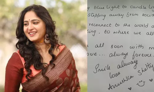 Anushka Shetty trades blue light for candle light