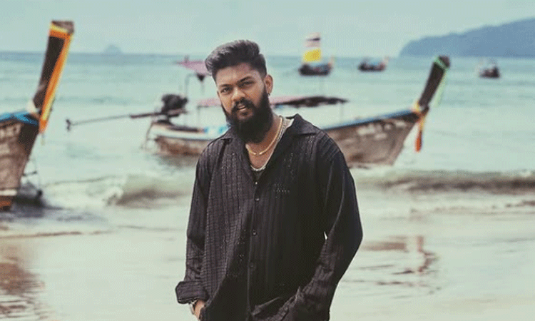 தமிழ் மொழி மீது இருந்த விருப்பத்தால் தான் பாடலாசிரியர் ஆனேன் - தேவ் சூர்யா