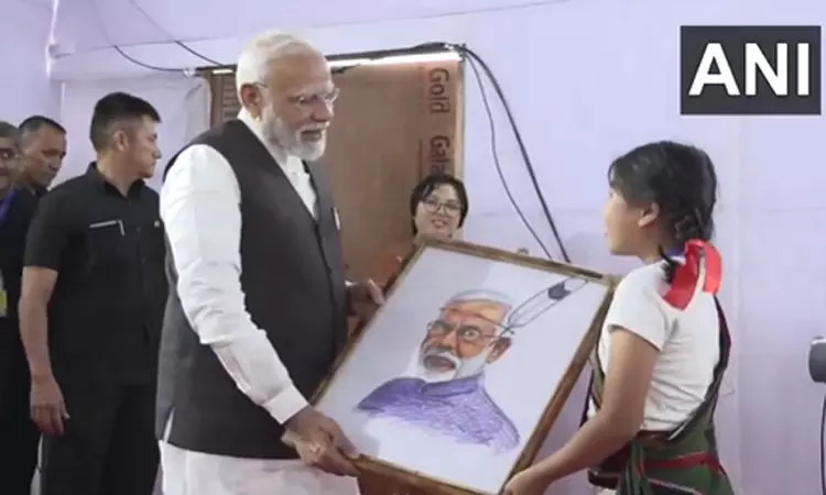 மணிப்பூர் சென்றடைந்தார் பிரதமர் மோடி மணிப்பூர் சென்றடைந்தார் பிரதமர் மோடி